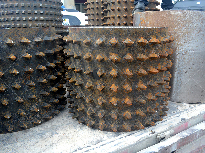 煤礦的“剛需”設備:雙齒輥破碎機滿足的僅僅是破碎需求嗎? 煤礦的“剛需”設備:雙齒輥破碎機滿足的僅僅是破碎需求嗎?